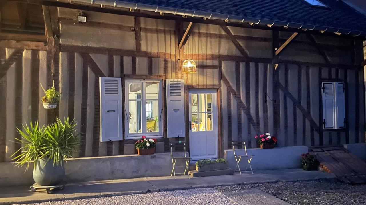 Au Charme D'Ici Hotel La Chapelle-Saint-Sauveur  Exterior photo